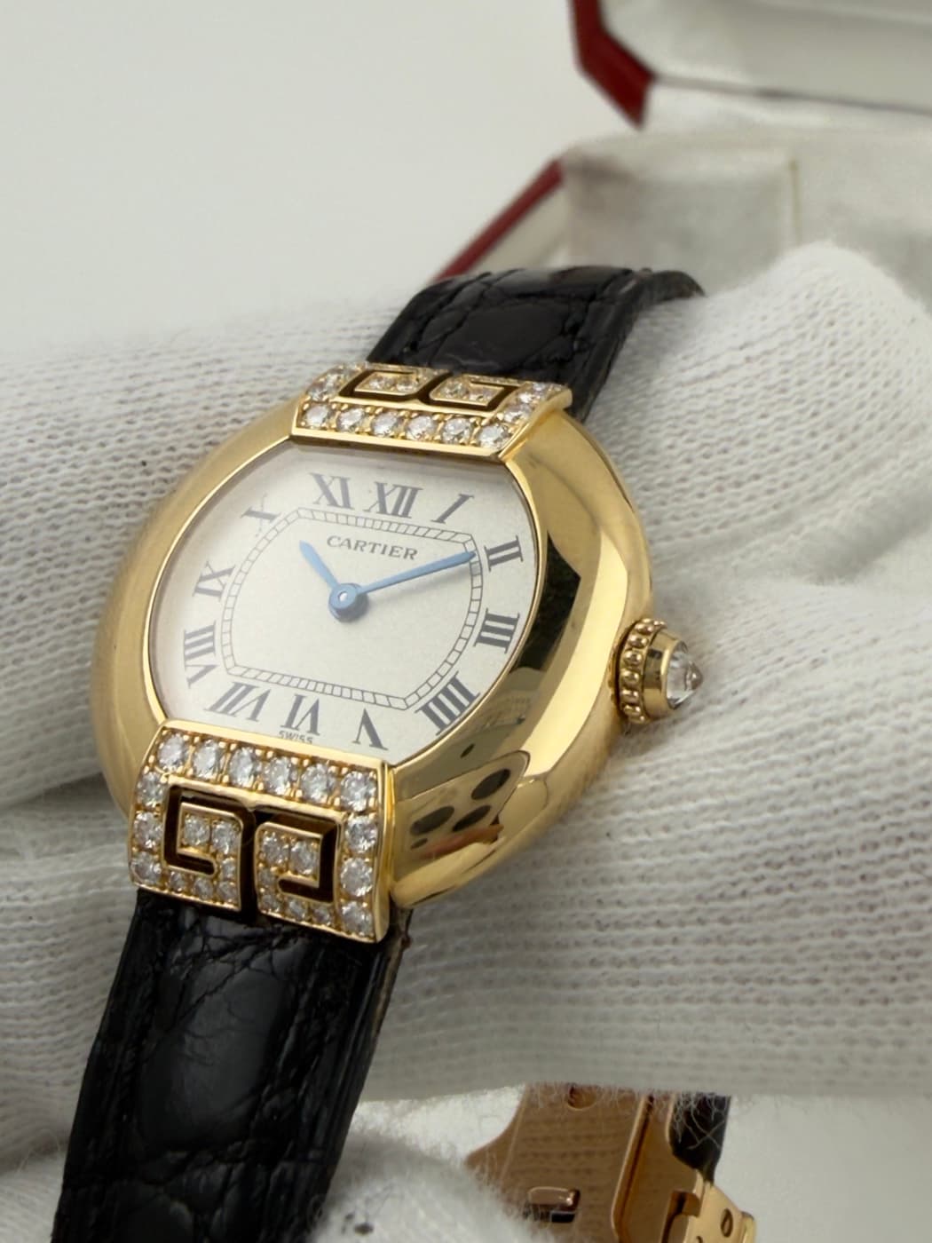 Cartier Ellipse „Diamant“